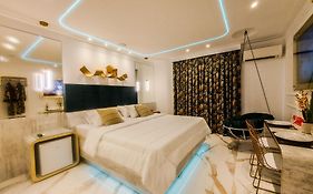 Gloria Plaza Hotel (Adults Only)